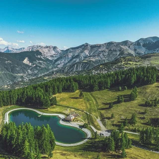 Valberg et son lac d’altitude : un écrin naturel au cœur des montagnes