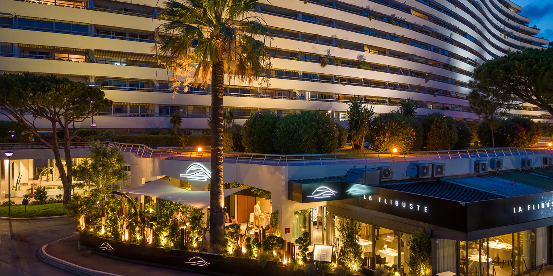 La Flibuste à Villeneuve-Loubet : gastronomie d’exception au cœur de Marina Baie des Anges
