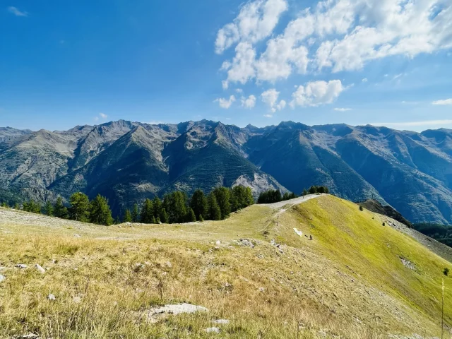Auron Blick Berge Cote D'Azur Frankreich Tourismus Emilie Coulombeau