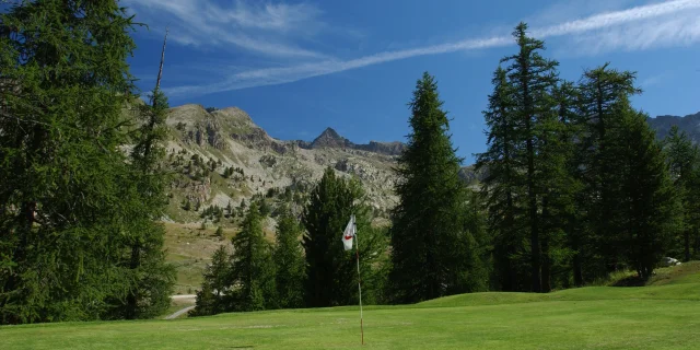 THE GOLF COURSE AT ISOLA