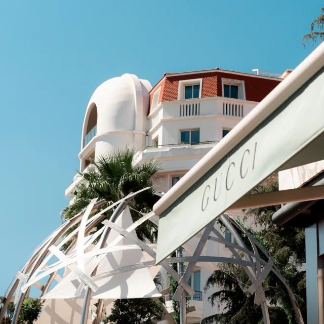 Shopping de luxe à Cannes : boutiques et enseignes emblématiques sur la Croisette