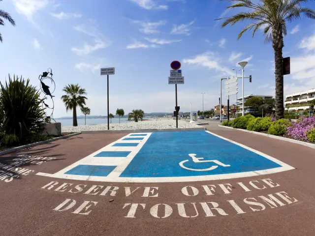 Alpes Maritimes (06) St-laurent-du-var Office du Tourisme