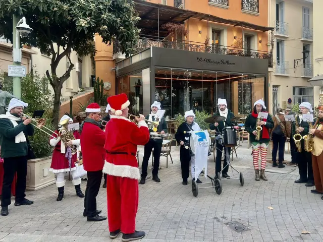 Weihnachten In Saint Sauveur 6