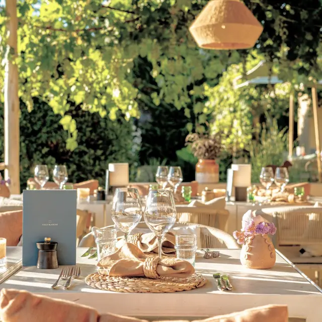 Restaurant Toile Blanche