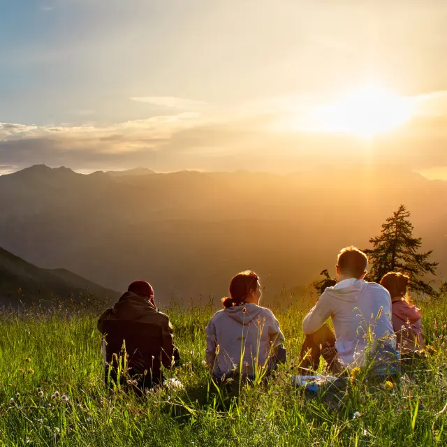 C Comme Coucher De Soleil Carre╠u@otvalberg