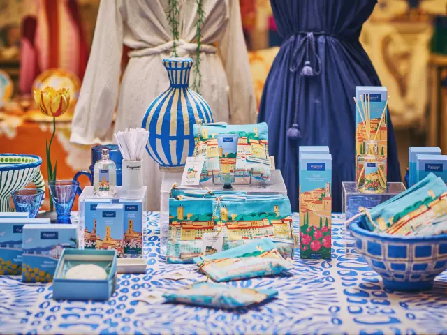 Fragonard Boutique, Cannes, Caft 202412 53832663581 O
