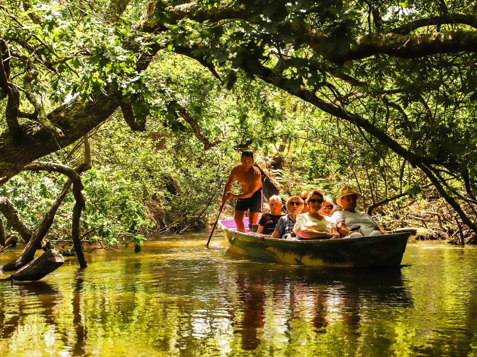 Découverte du Courant d'Huchet avec un batelier  Côte Landes Nature