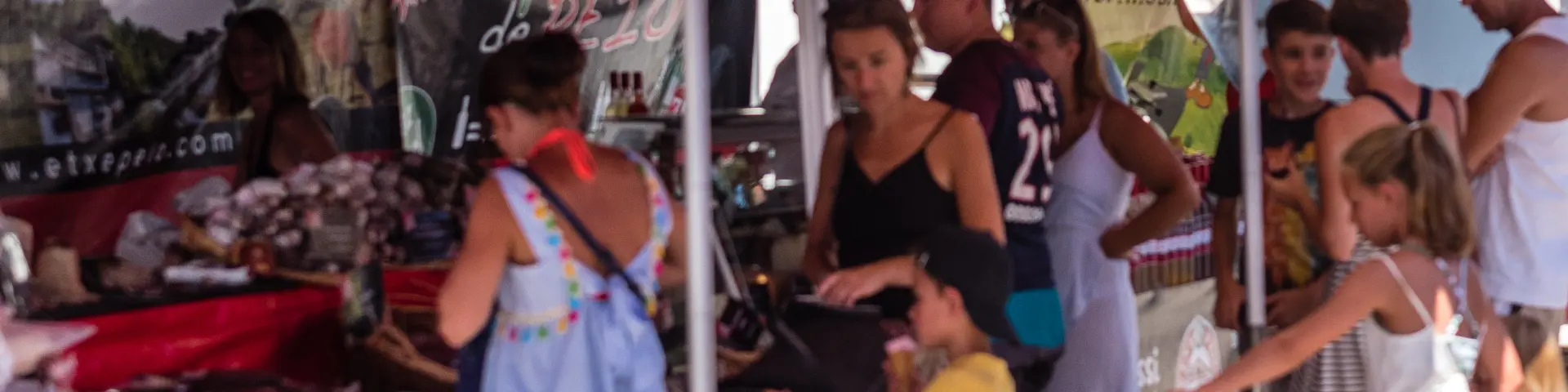 Marché estival à Lit-et-Mixe | Côte Landes Nature Tourisme