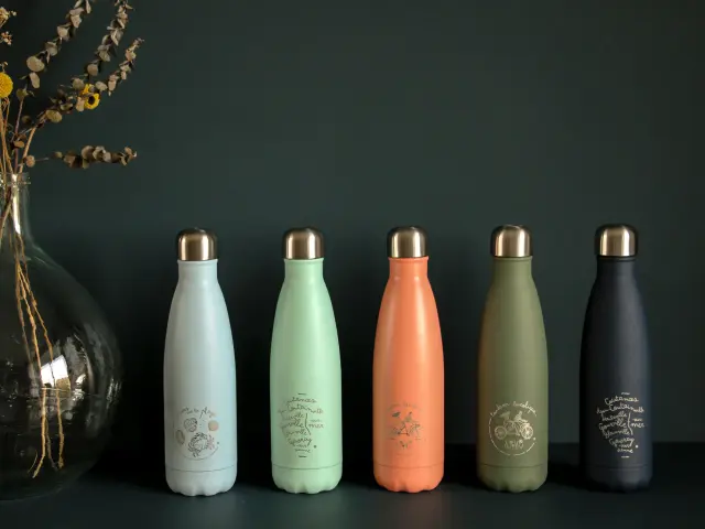 Gourdes Qwetch de la boutique de Coutances Tourisme