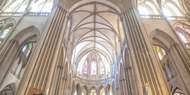 Intérieur de la cathédrale de Coutances