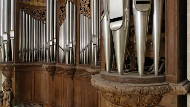 Détails de l'orgue de la cathédrale de Coutances