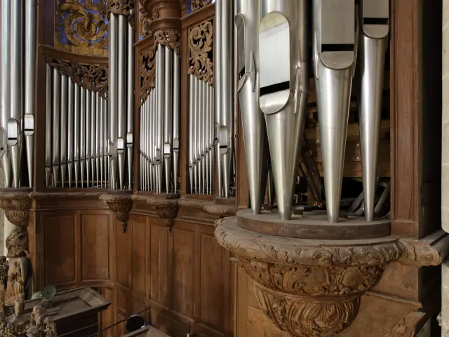 Détails de l'orgue de la cathédrale de Coutances
