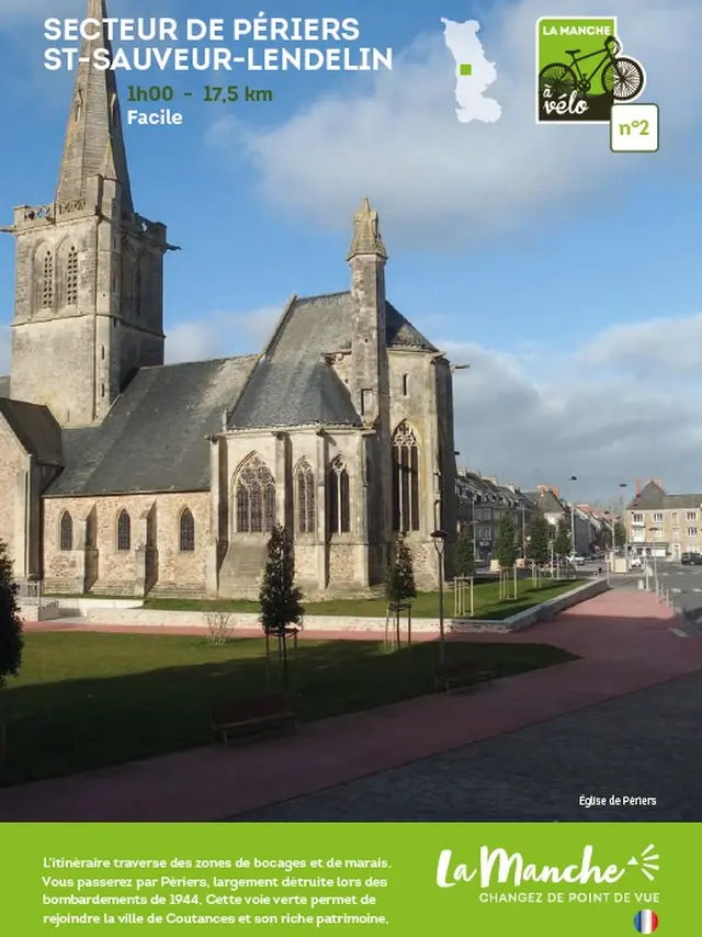 Kirche von Périers mit einem Fahrradweg daneben