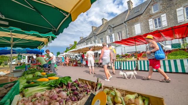 Marché Montmartin Sur Mer