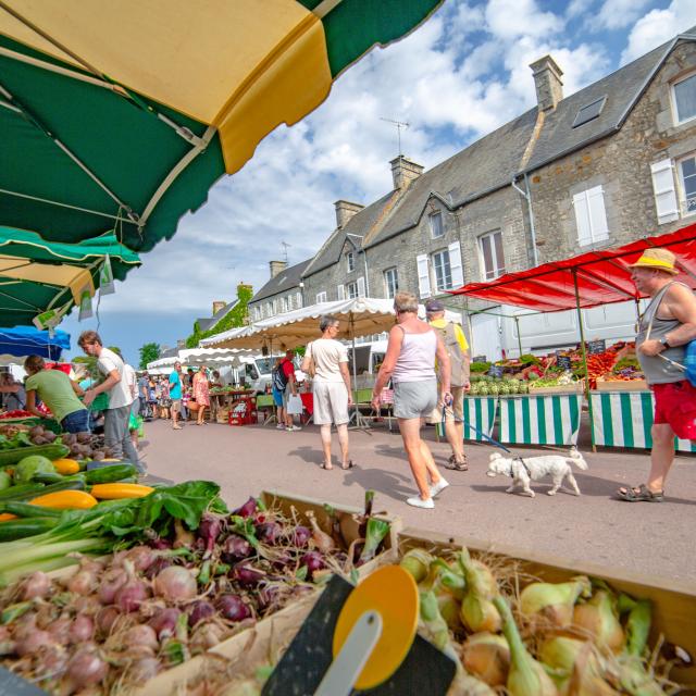 Marché Montmartin Sur Mer