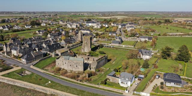 Chateau de regnéville sur Mer