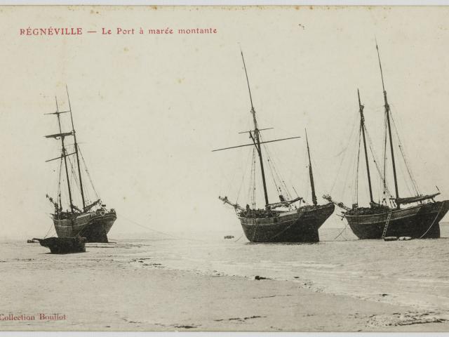 Navires à Regnéville sur Mer