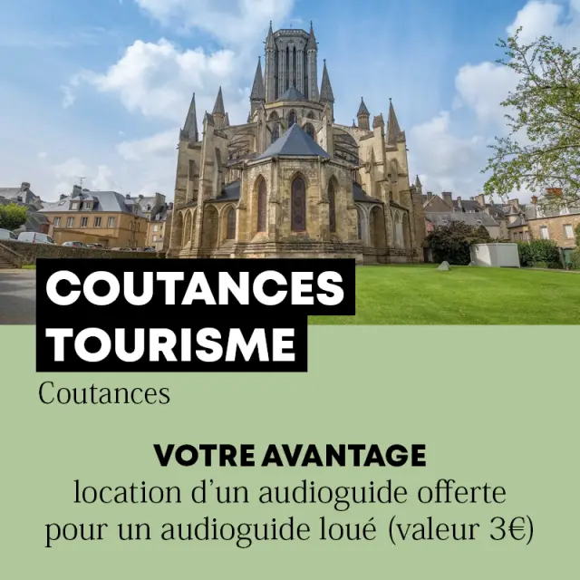 Cathédrale de Coutances avec le texte Coutances Tourisme