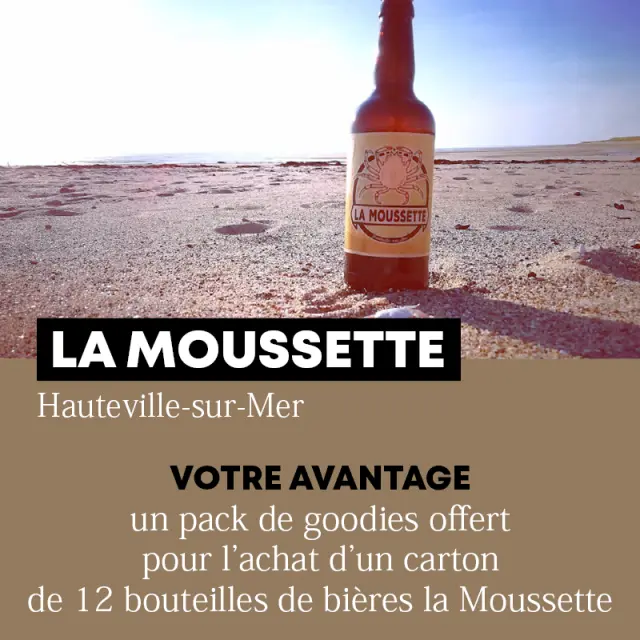 Bouteille de bière La Moussette sur une plage
