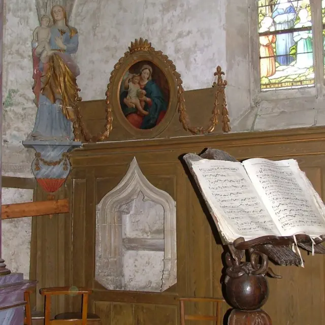 Eglise de Orvan, intérieur