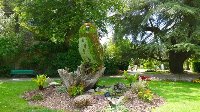 Sculpture végétale au jardin des plantes de Coutances