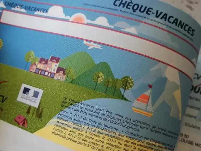 Chèque Vacances ANCV avec illustration de paysage et texte