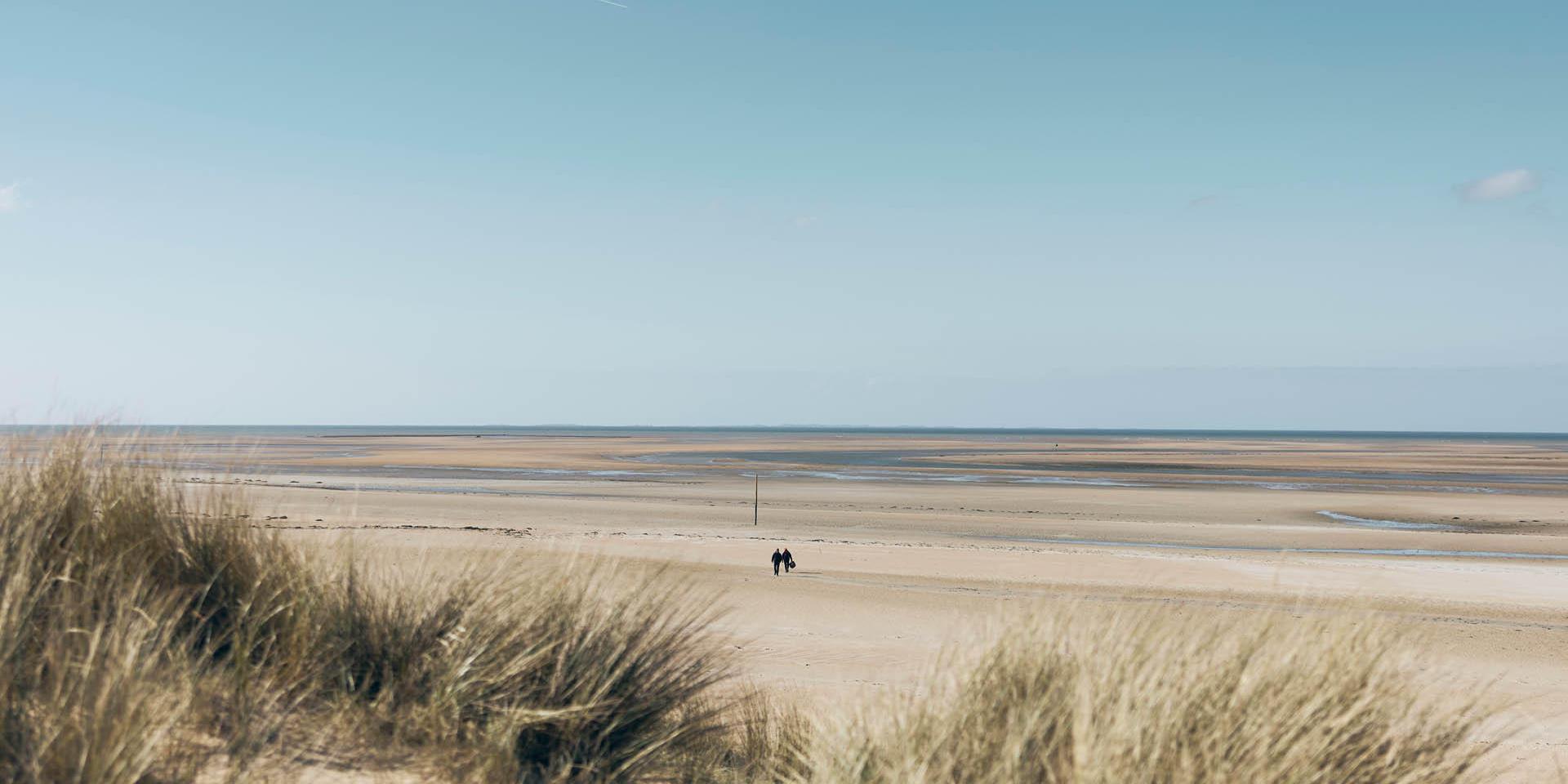 Plage De Montmartin Sur Mer