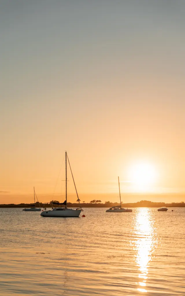 Havre de Regnéville sur mer au couchant