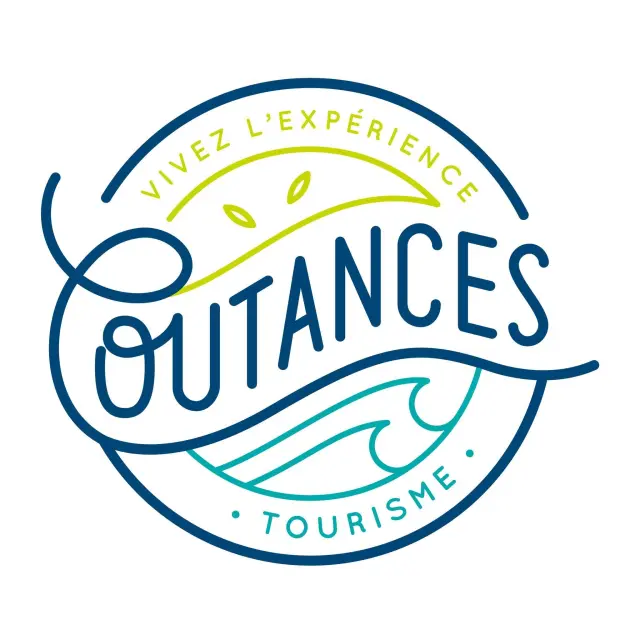 Logo Coutances Tourisme avec texte et vagues stylisées