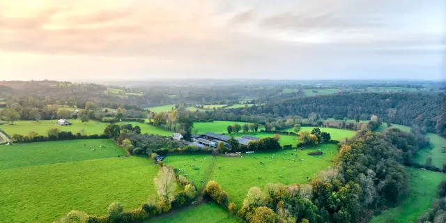 Vue aérienne de la campagne de Hambye