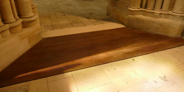 Acces Pmr Cathedrale De Coutances 2