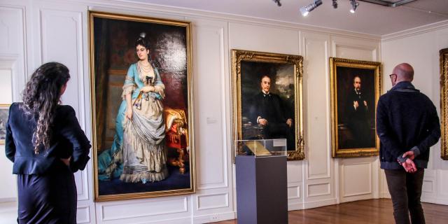 Portrait room at the Musée de l'Homme et de l'Industrie, Le Creusot