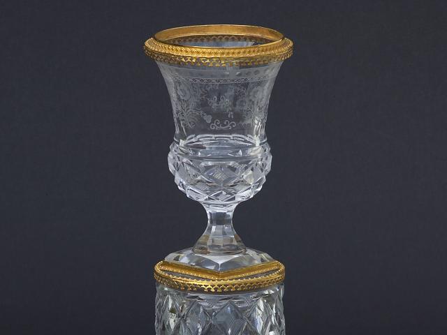 Crystal and gilt bronze vase, circa 1810, Le Creusot, Musée de l'homme et de l'industrie.