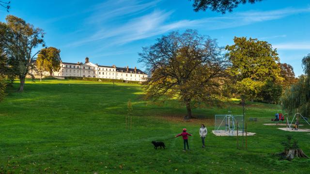 Le parc et le château de la Verrerie, Le Creusot.