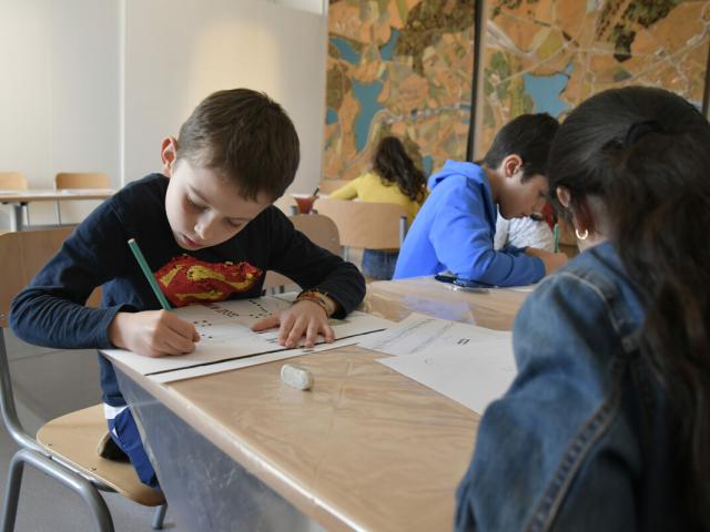 Children's workshop at the Musée de l'Homme et de l'Industre, Le Creusot.