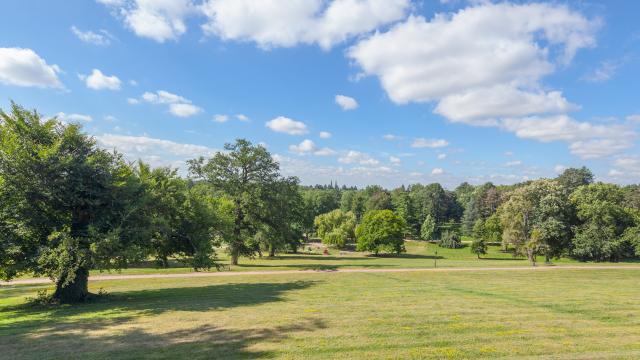 General view of Parc de la Verrerie, Le Creusot.
