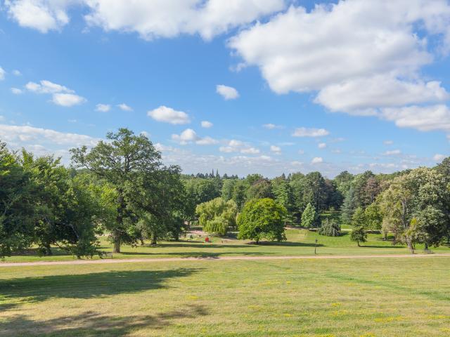 Vue générale du Parc de la Verrerie, Le Creusot.