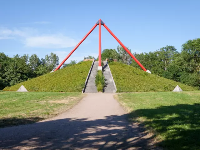 Pyramid in Parc Saint-Louis, Montceau-les-Mines