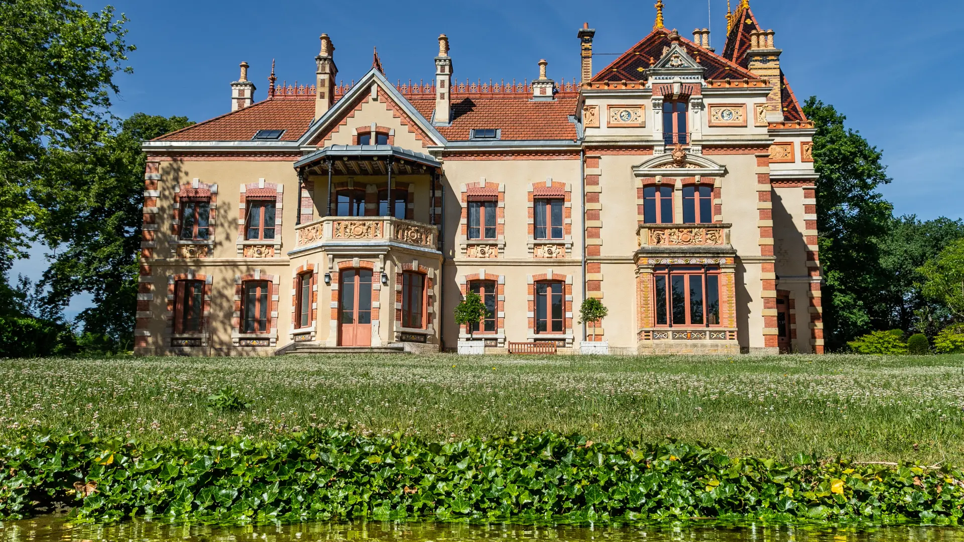 Ecuisses Villa Perrusson 141 @lesley Williamson Hd