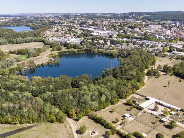 Large parks seen from above, Montceau-les-Mines