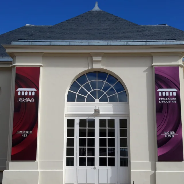 Pavillon Industrie Afb Chateau Verrerie Le Creusotcreusotmontceautourisme 3