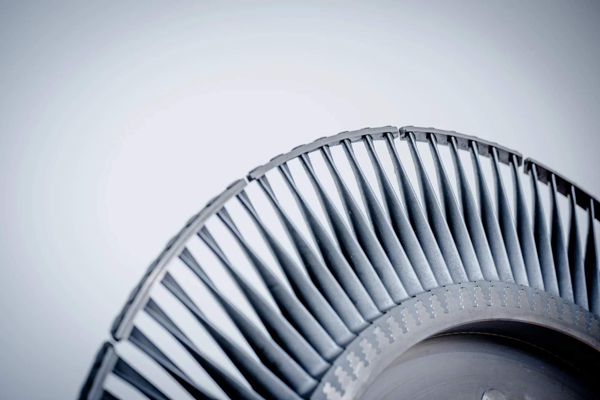 Turbine au pavillon de l'industrie ©Franck Juillot