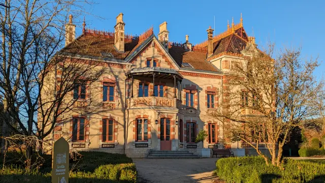 Vue de la Villa Perrusson en hiver, Écuisses.