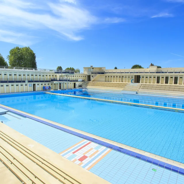 Bruay-la-Buissière Piscine municipale Art Déco © CRTC Hauts-de-France - Anne-Sophie Flament