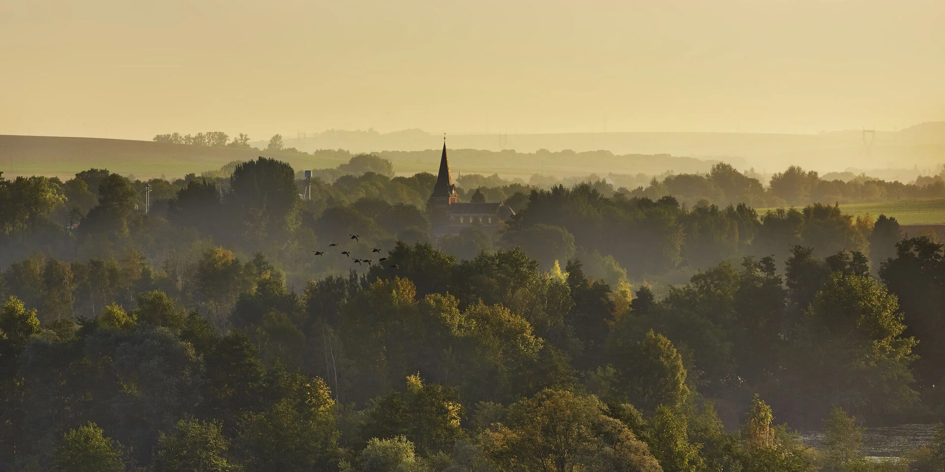 Frise, Haute-Somme, Les étangs de la Vallée de la Haute Somme ©CRTC Hauts-de-France- Guillaume Crochez