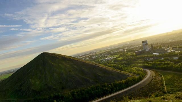 Loos-en-Gohelle, Terril de Loos-en-Gohelle ©CD62 - Yannick Cadart