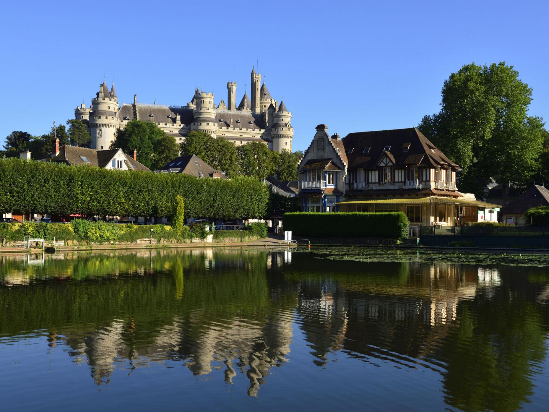 Explore Hauts-de-France’s best-loved towns | Hauts-de-France Tourism