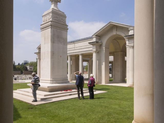 Arras-Mémorial 1914-1918-Le cimetière militaire britannique ©CRTC Hauts-de-France-Frédérik Astier 01