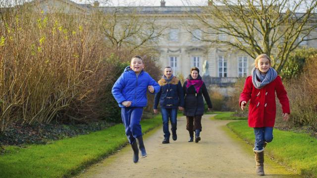 Compiègne _Visite En Famille Au Palais De Compiègne © Crt Hauts de France - Vincent Colin