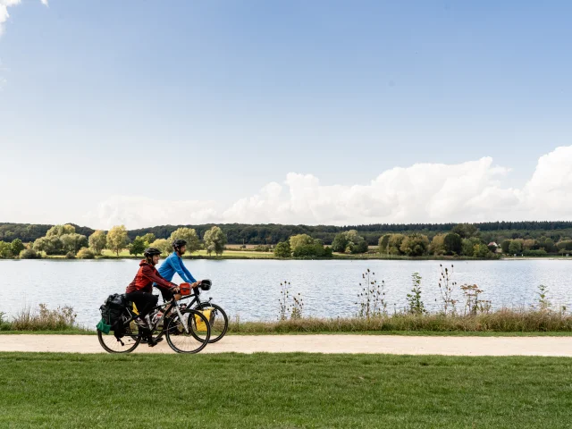 Velo Couple Plan Deau Du Canada - Un monde à vélo